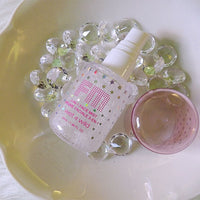 Wet n Wild Fantasy Maker 3-In-1 Face Mist Dewy Illusion Wet n Wild Fantasy Maker 3-In-1 Face Mist Dewy Illusion