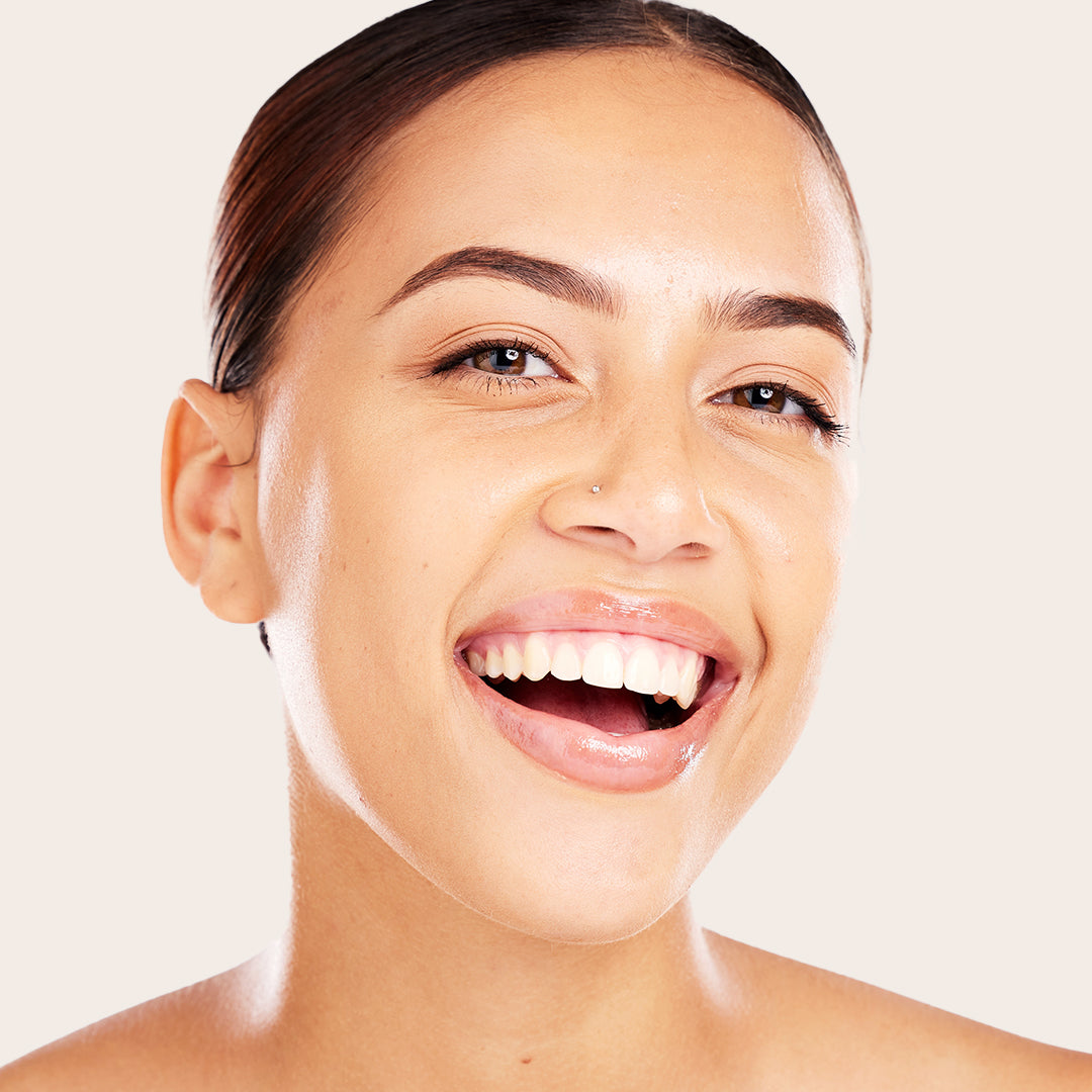 Makeup Revolution Fast Base Stick Foundation Makeup Revolution Fast Base Stick Foundation