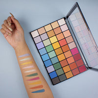 Makeup Revolution Maxi Reloaded Palette Makeup Revolution Maxi Reloaded Palette