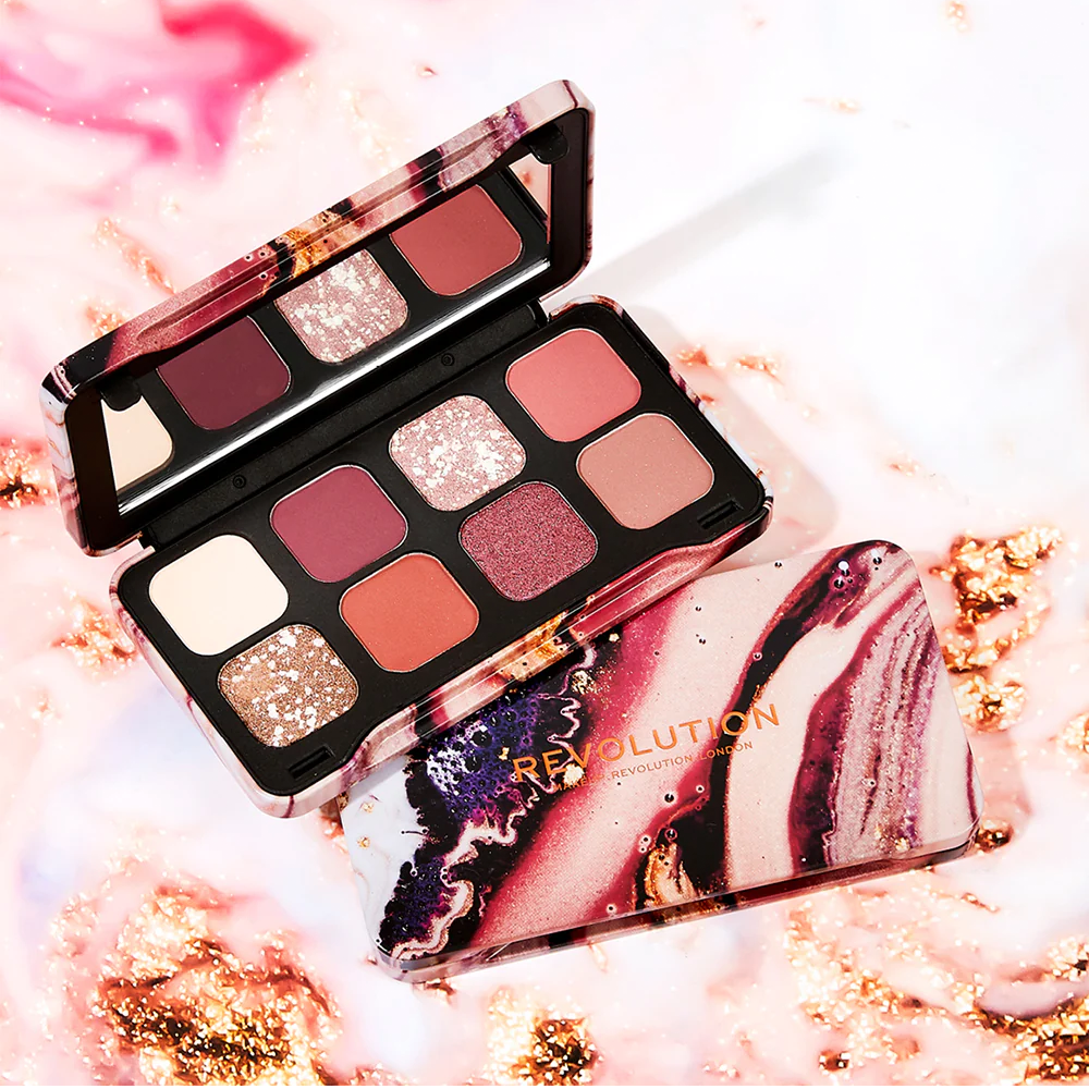 Makeup Revolution Forever Flawless Dynamic Allure Eyeshadow Palette Makeup Revolution Forever Flawless Dynamic Allure Eyeshadow Palette
