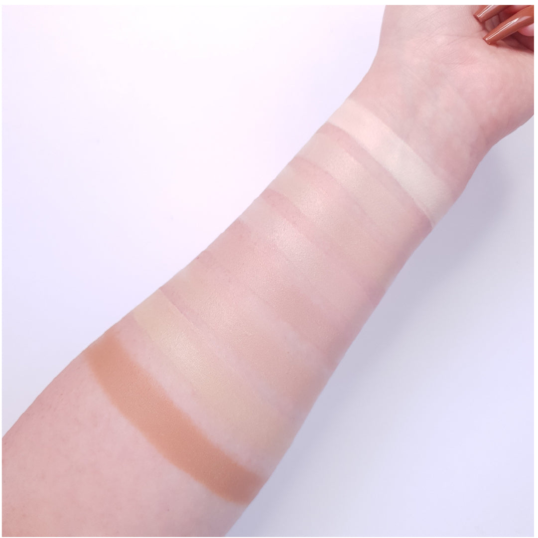 Revolution Relove Super Serum Foundation Revolution Relove Super Serum Foundation