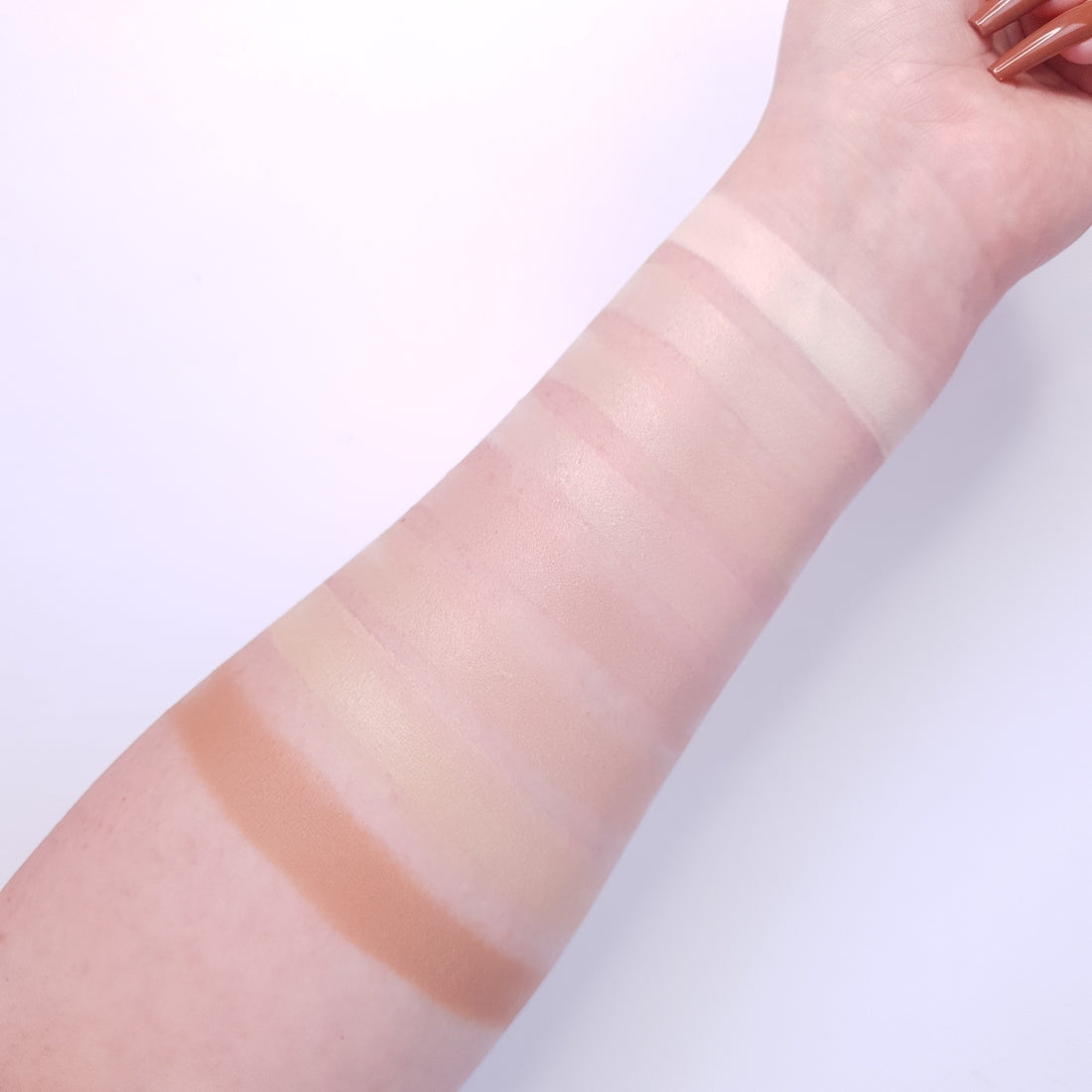 Revolution Relove Super Serum Foundation Revolution Relove Super Serum Foundation