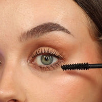 Makeup Revolution 5D Lash Pow Mascara Makeup Revolution 5D Lash Pow Mascara