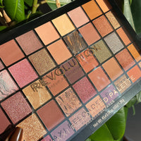 Makeup Revolution Maxi Reloaded Palette Group-Infinite Bronze
