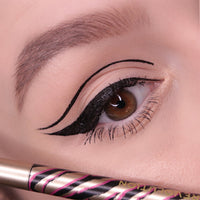 Makeup Revolution x Lion King Eye of the Beholder Felt Eyeliner Makeup Revolution x Lion King Eye of the Beholder Felt Eyeliner