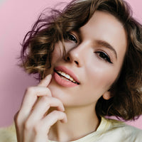 Makeup Revolution Pout Bomb Plumping Lip Liner Makeup Revolution Pout Bomb Plumping Lip Liner