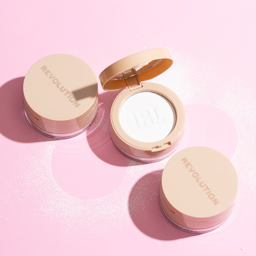Makeup Revolution IRL Soft Focus 2 in 1 Powder Translucent Makeup Revolution IRL Soft Focus 2 in 1 Powder Translucent