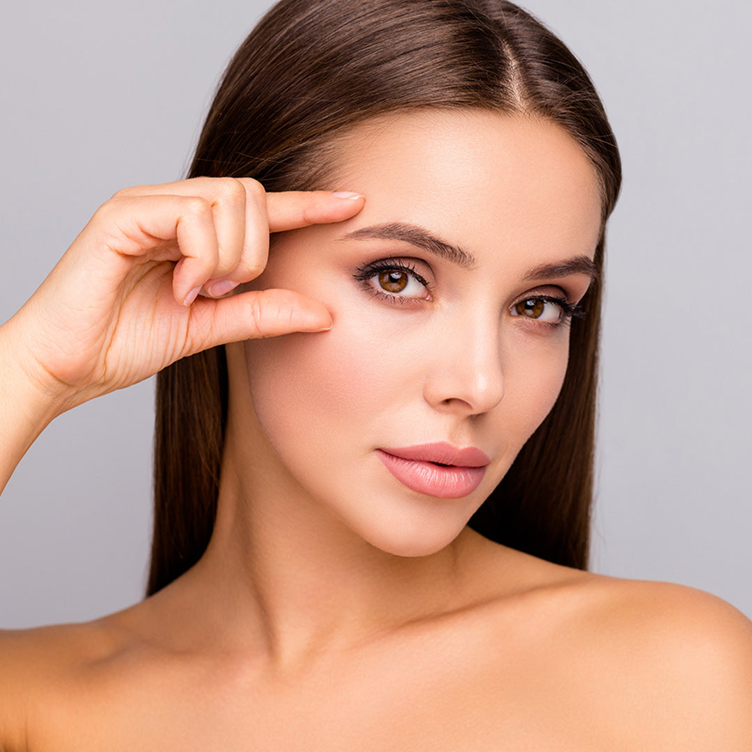 Makeup Revolution Soap Styler + Makeup Revolution Soap Styler +