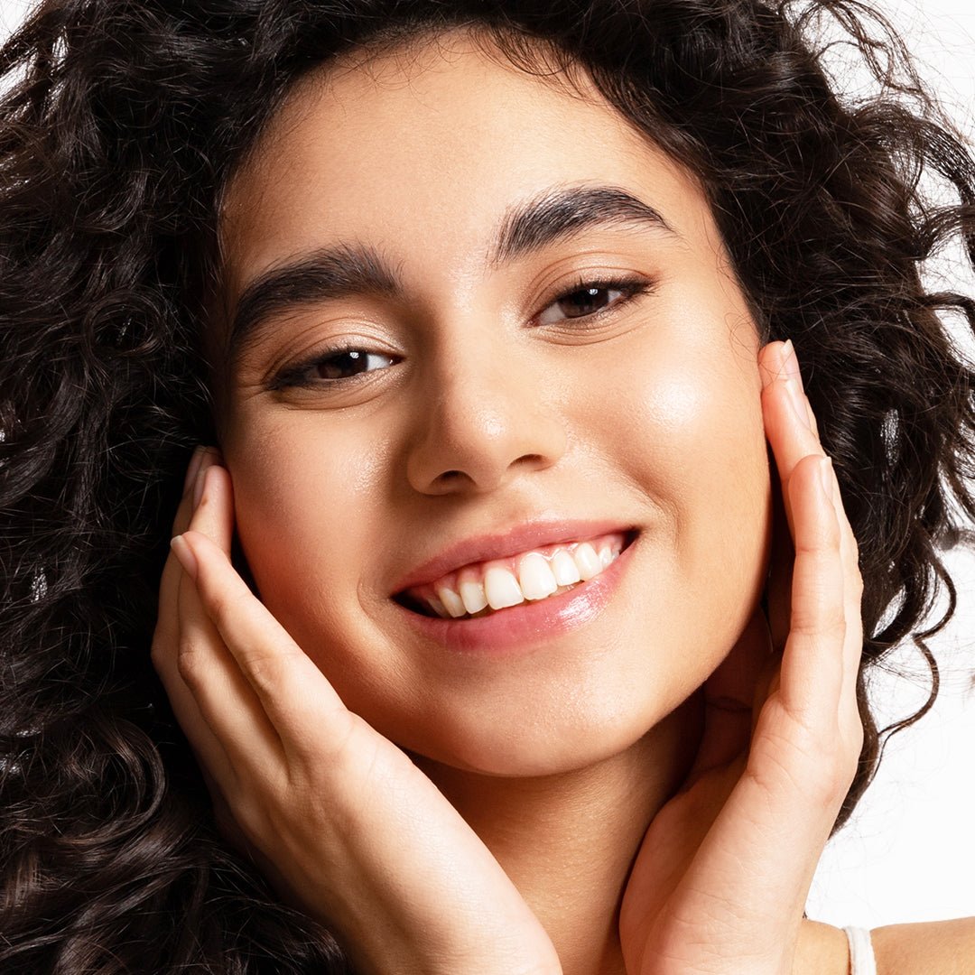 Makeup Revolution Fast Base Stick Foundation Makeup Revolution Fast Base Stick Foundation