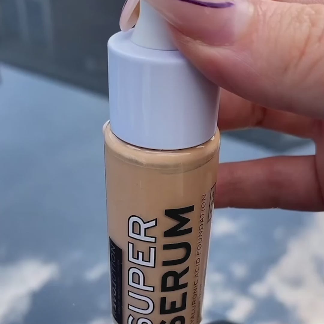 Revolution Relove Super Serum Foundation