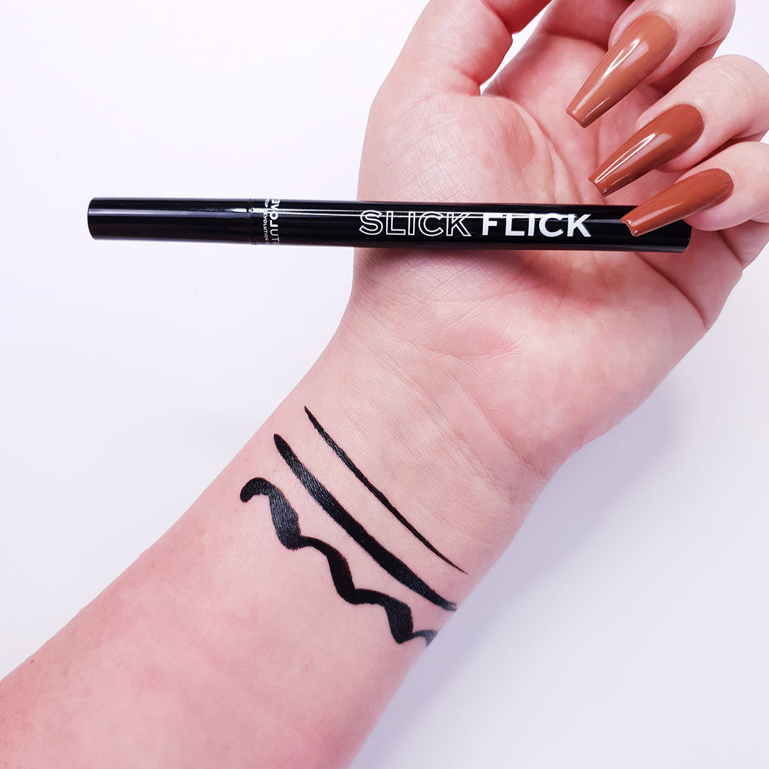 Revolution Relove Slick Flick Eyeliner Black