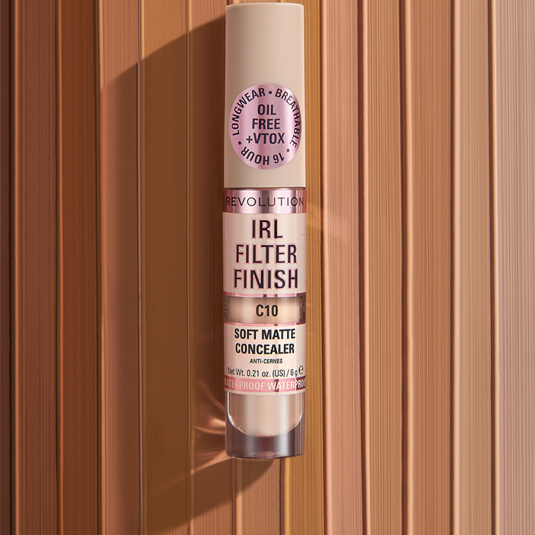 Makeup Revolution IRL Filter Finish Concealer