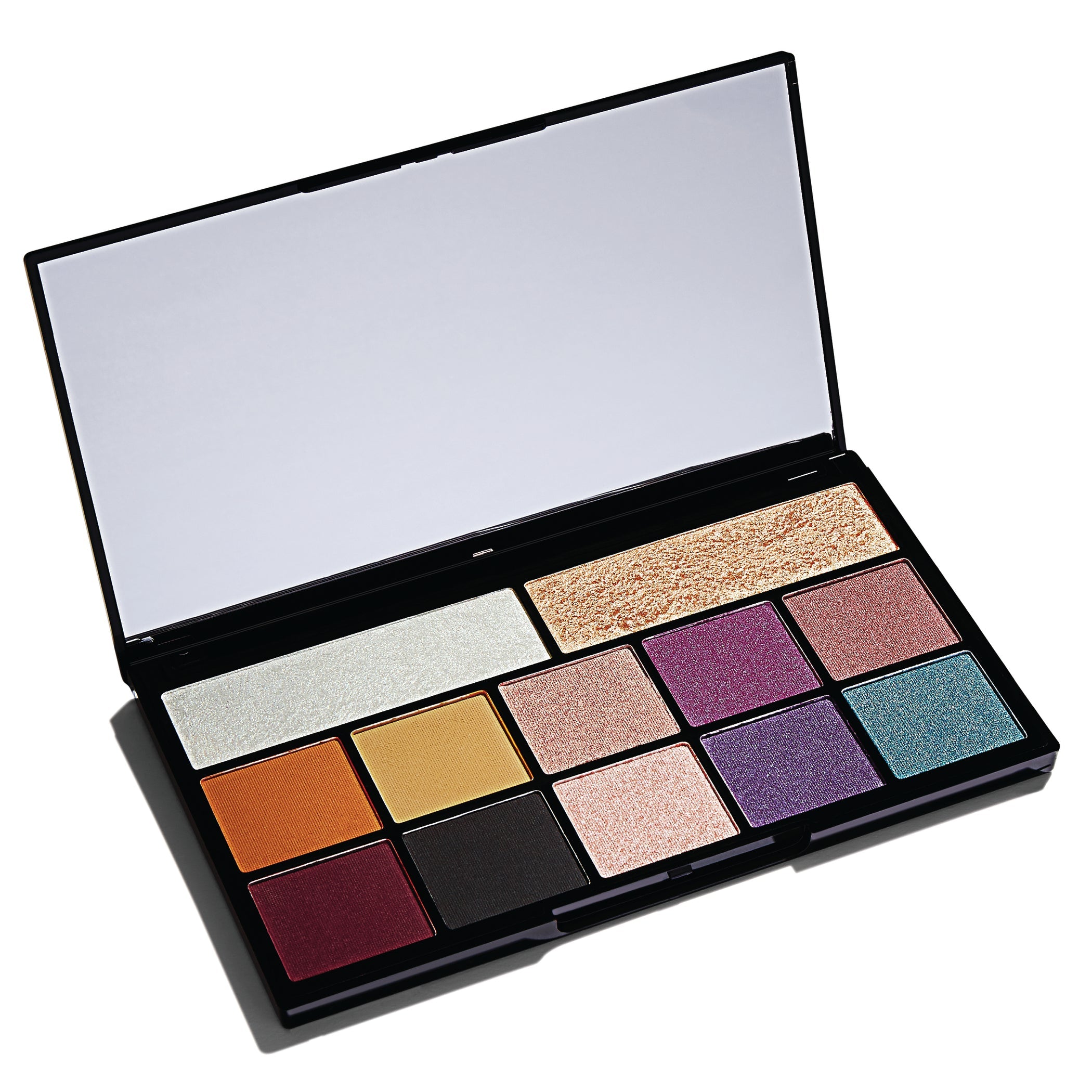 Makeup Revolution X Carmi Kiss Of Fire Palette