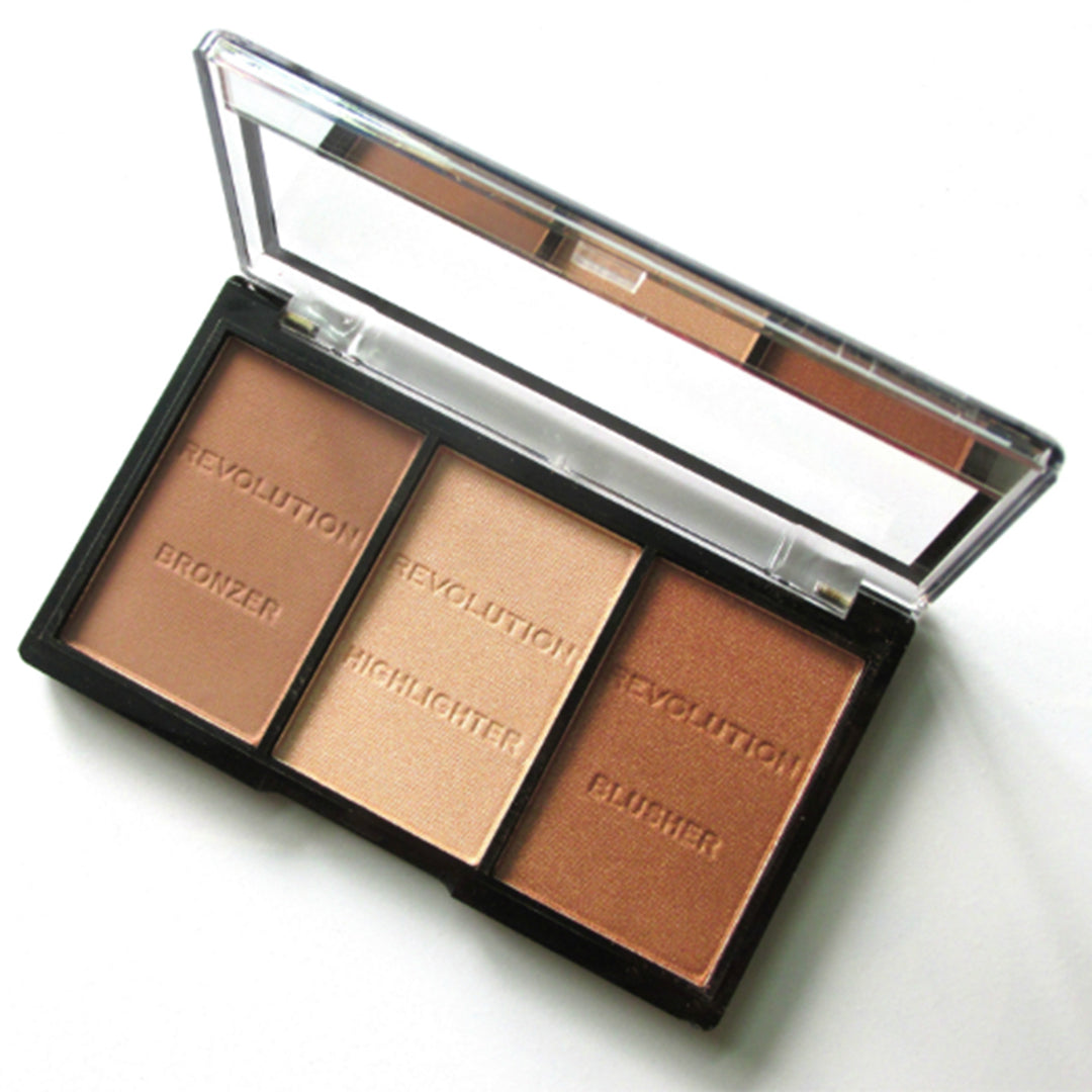 Makeup Revolution Ultra Brightening Contour Kit Ultra Light/Medium C04