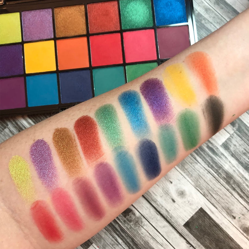 HOK Makeup Makeup Revolution X Tammi Tropical Carnival Palette Makeup Revolution 929A Eyes Eyeshadow Eyeshadow Palette Makeup Makeup revolution