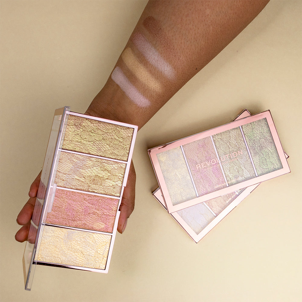 Makeup Revolution Vintage Lace Highlighter Palette