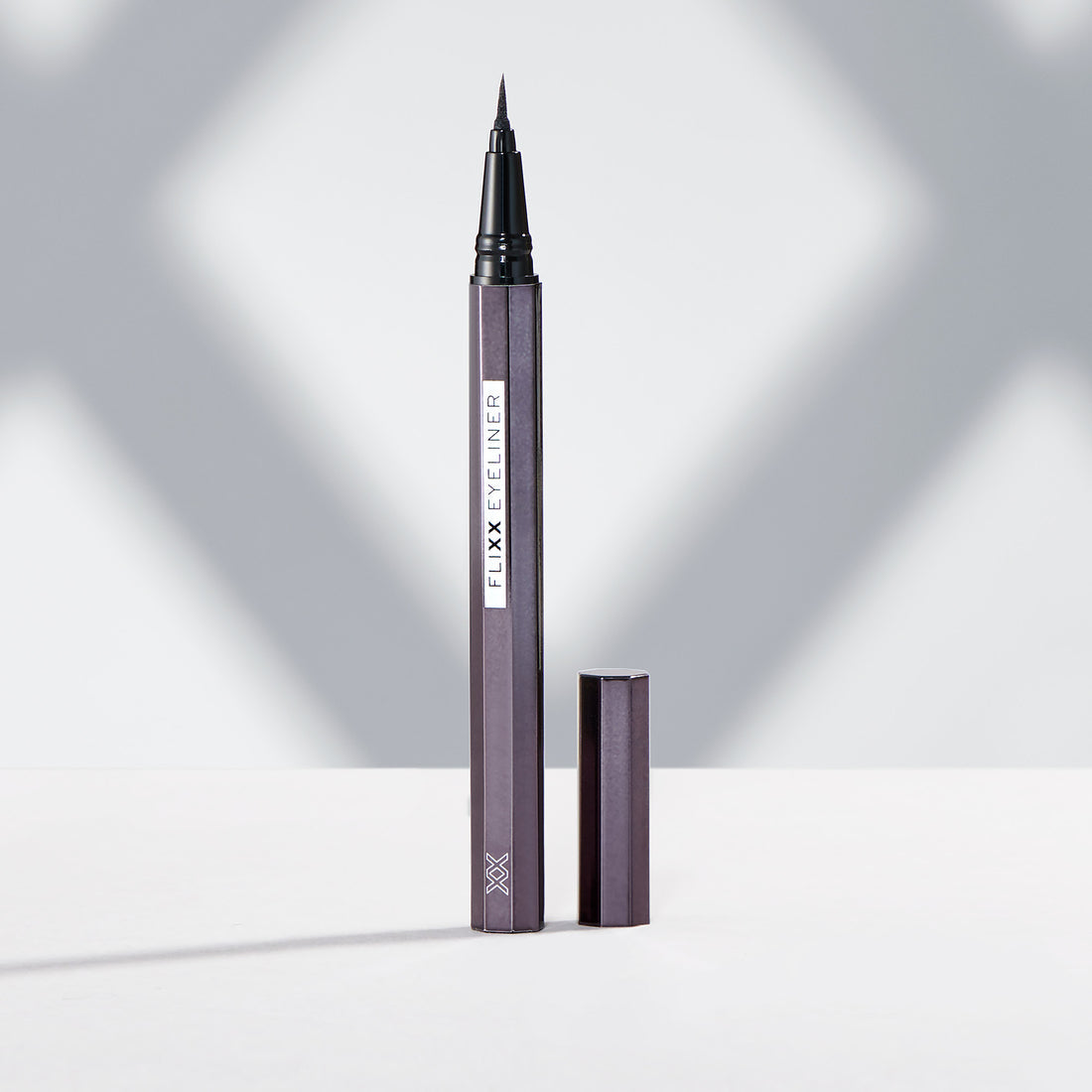 XX Revolution FliXX Eyeliner Pen Black