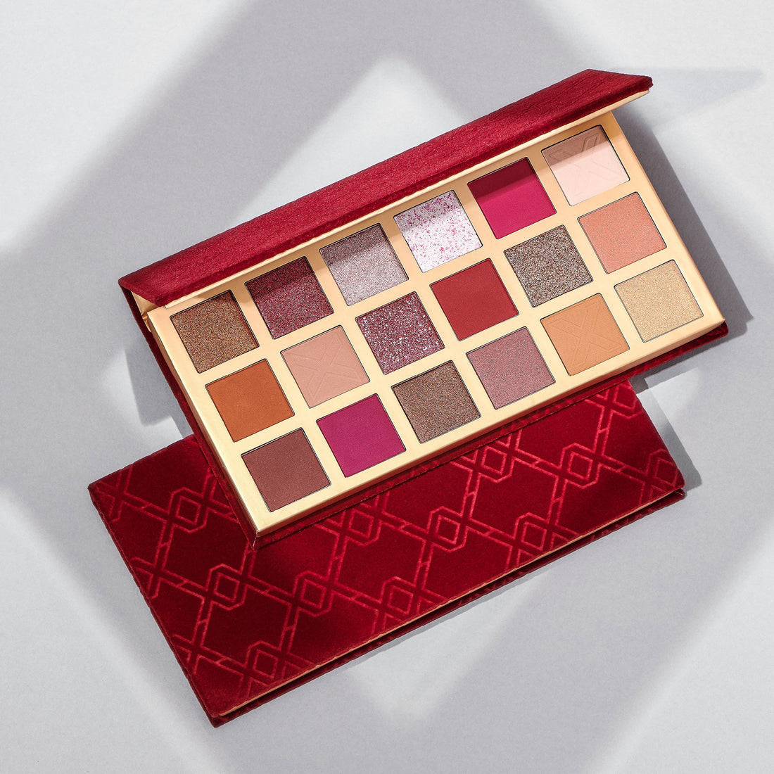 XX Revolution LuXX Shadow Palette XXodus