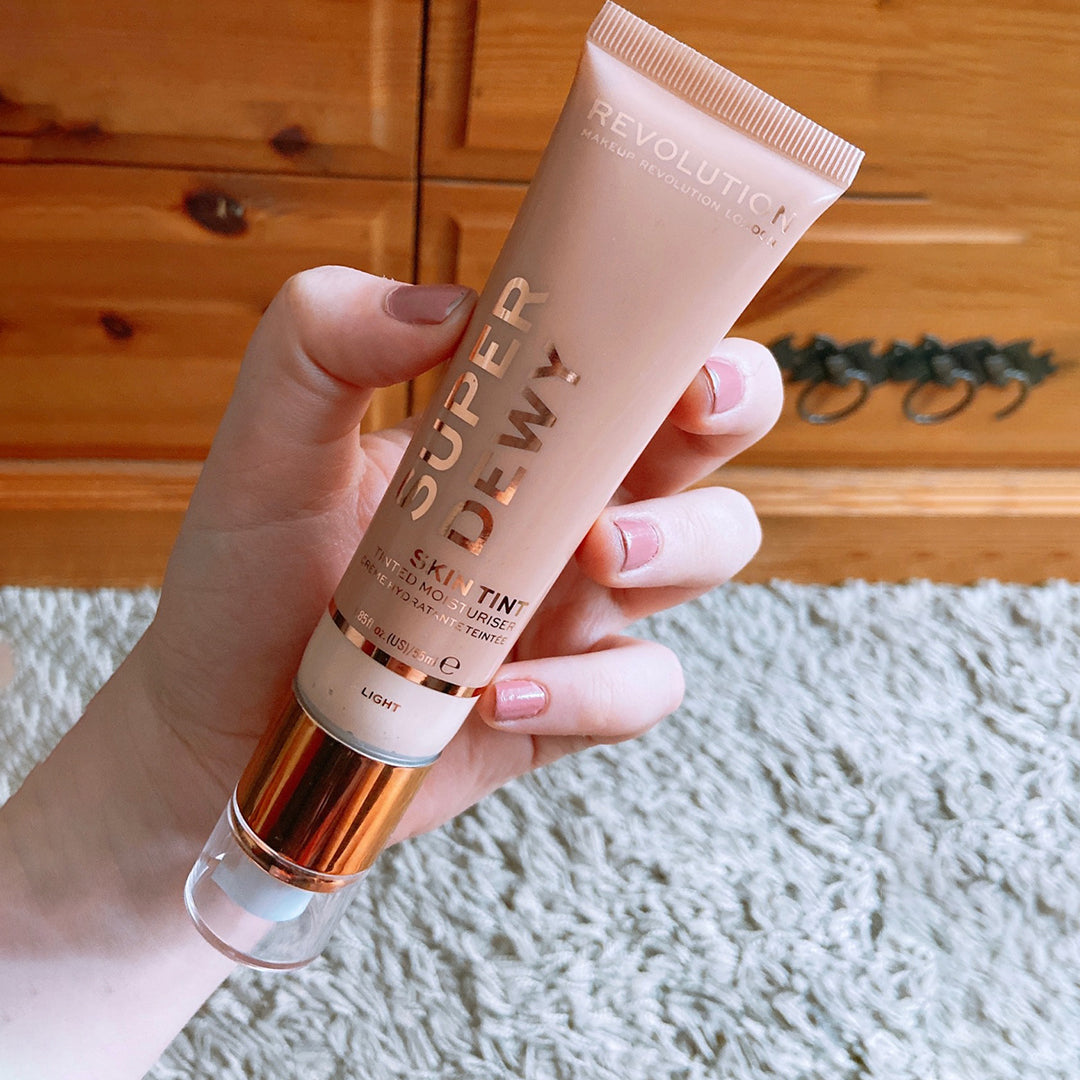 Makeup Revolution Superdewy Tinted Moisturiser