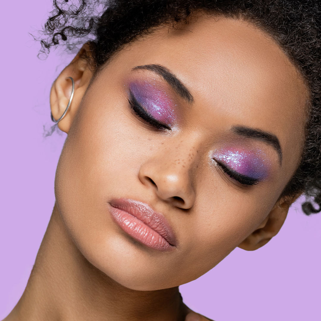 Makeup Revolution Reflective Eyeshadow Palette - Ultra Violet