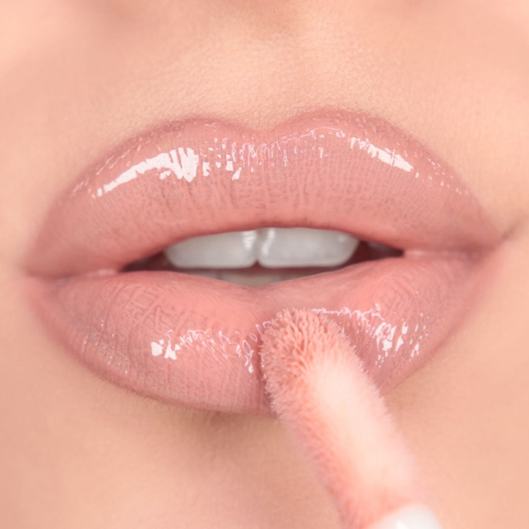 Revolution Pout Bomb Plumping Gloss