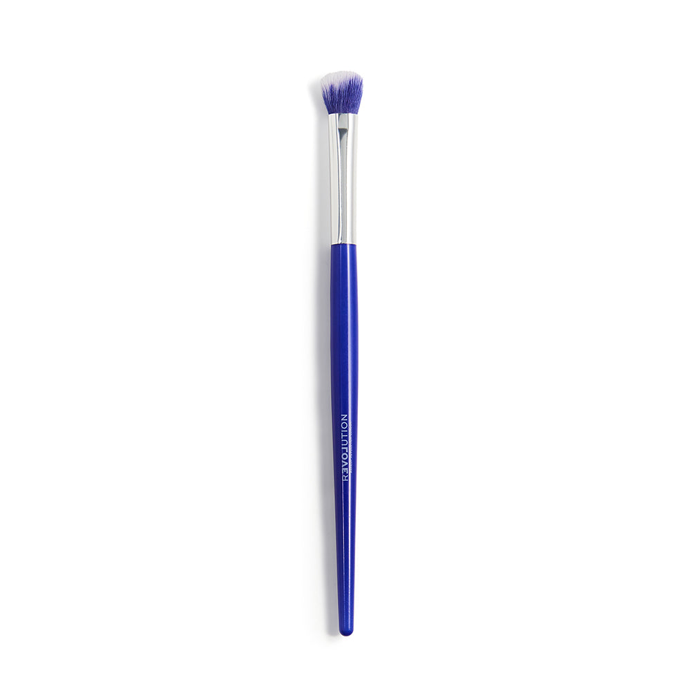 Revolution Relove Brush Queen Fluffy Blending Brush