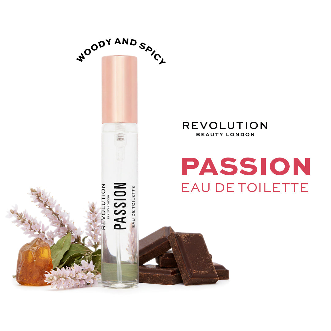Makeup Revolution Passion Purse Spray