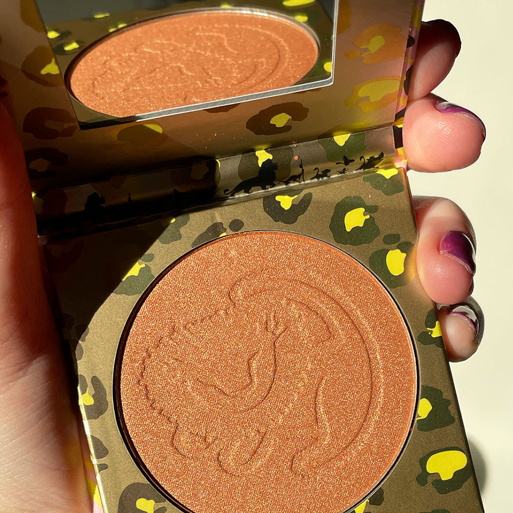 Makeup Revolution x Lion King Highlighter