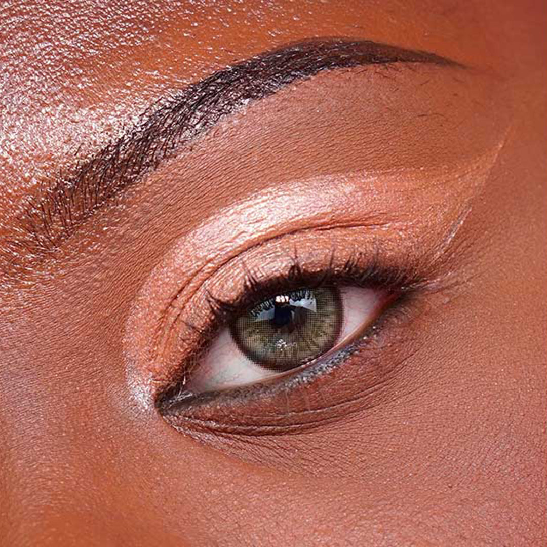 Makeup Revolution Mousse Shadow