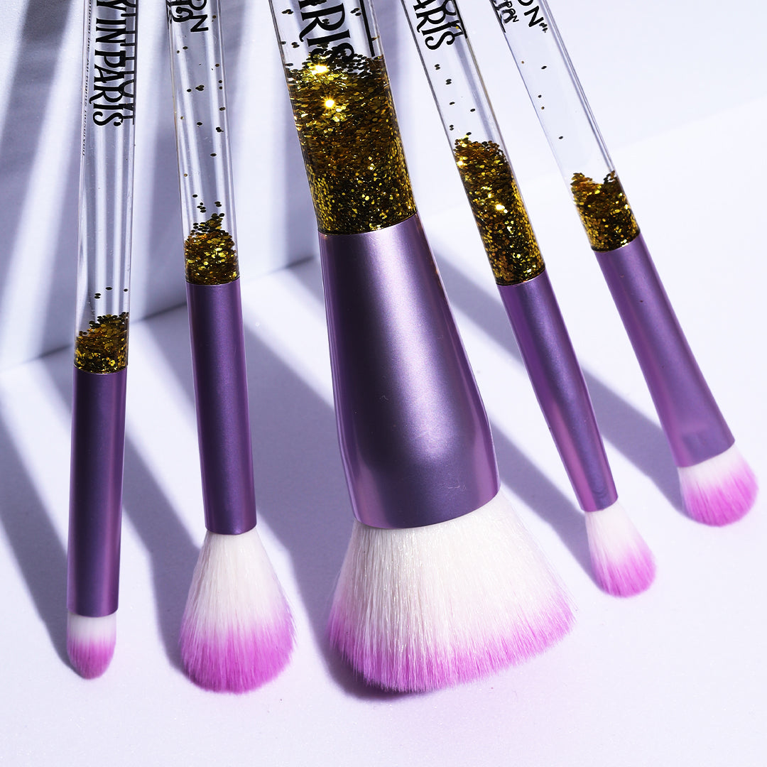 Makeup Revolution X Emily In Paris Tres Chic Brush Set