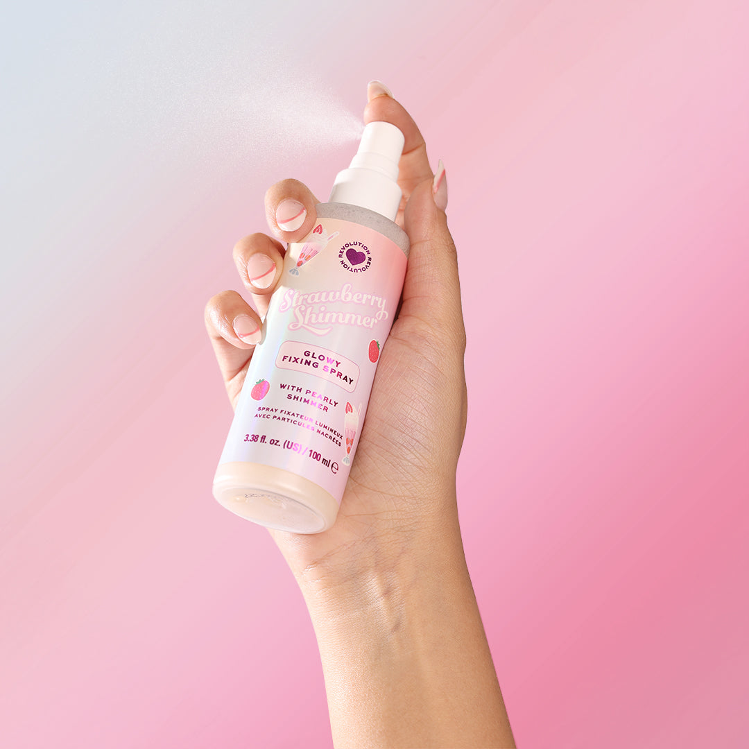 I Heart Revolution Strawberry Milkshake Glow Fixing Mist