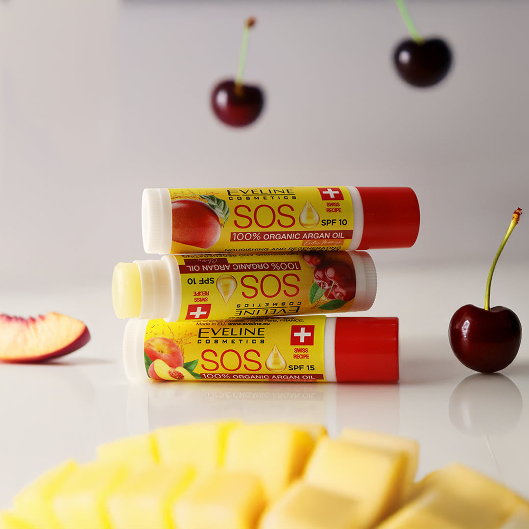 Eveline Cosmetics SOS Nourishing And Regenerating Lip Balm