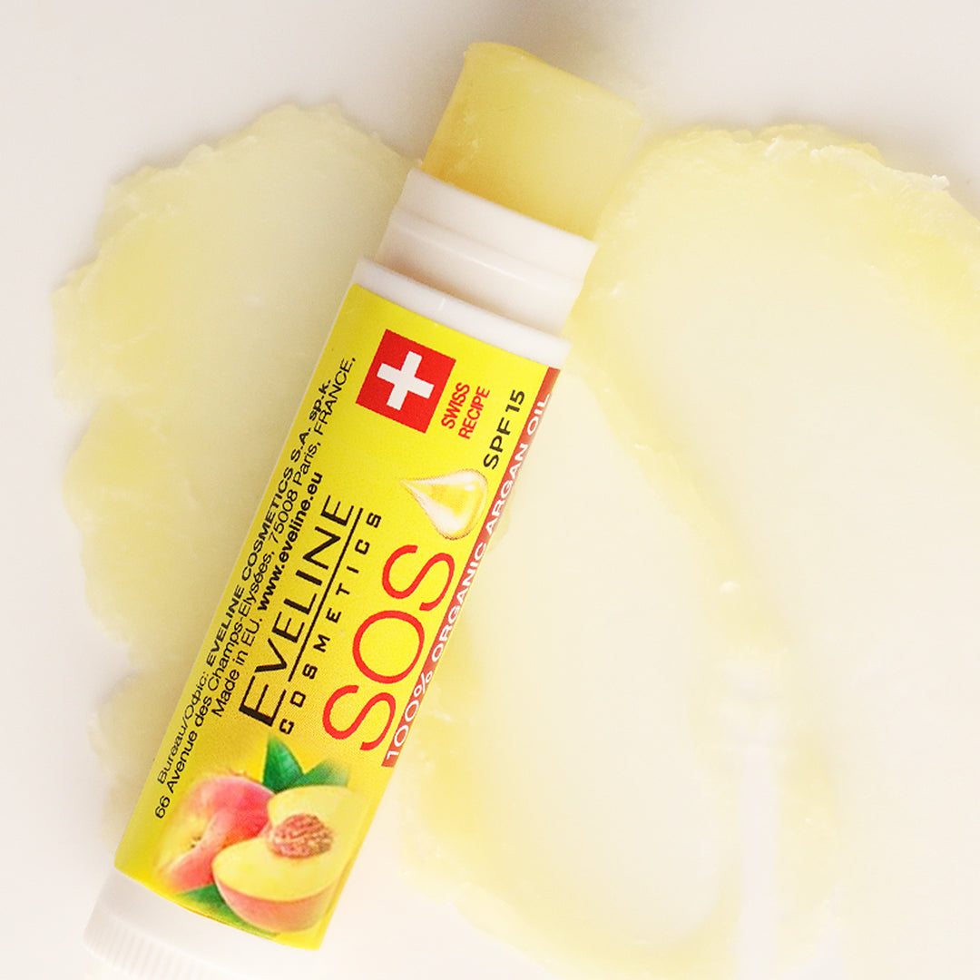 Eveline Cosmetics SOS Nourishing And Regenerating Lip Balm