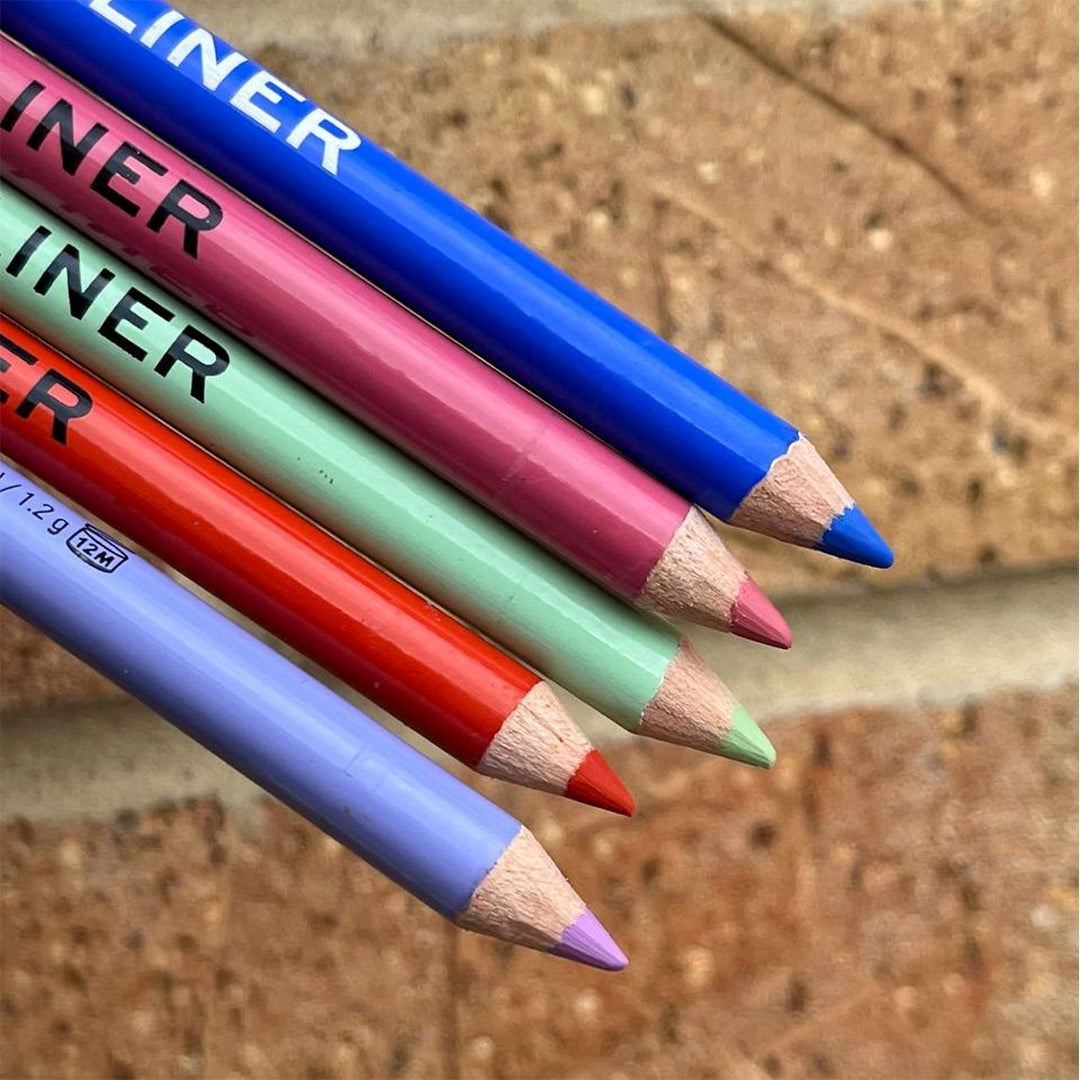 Relove Coloured Kohl Eyeliner