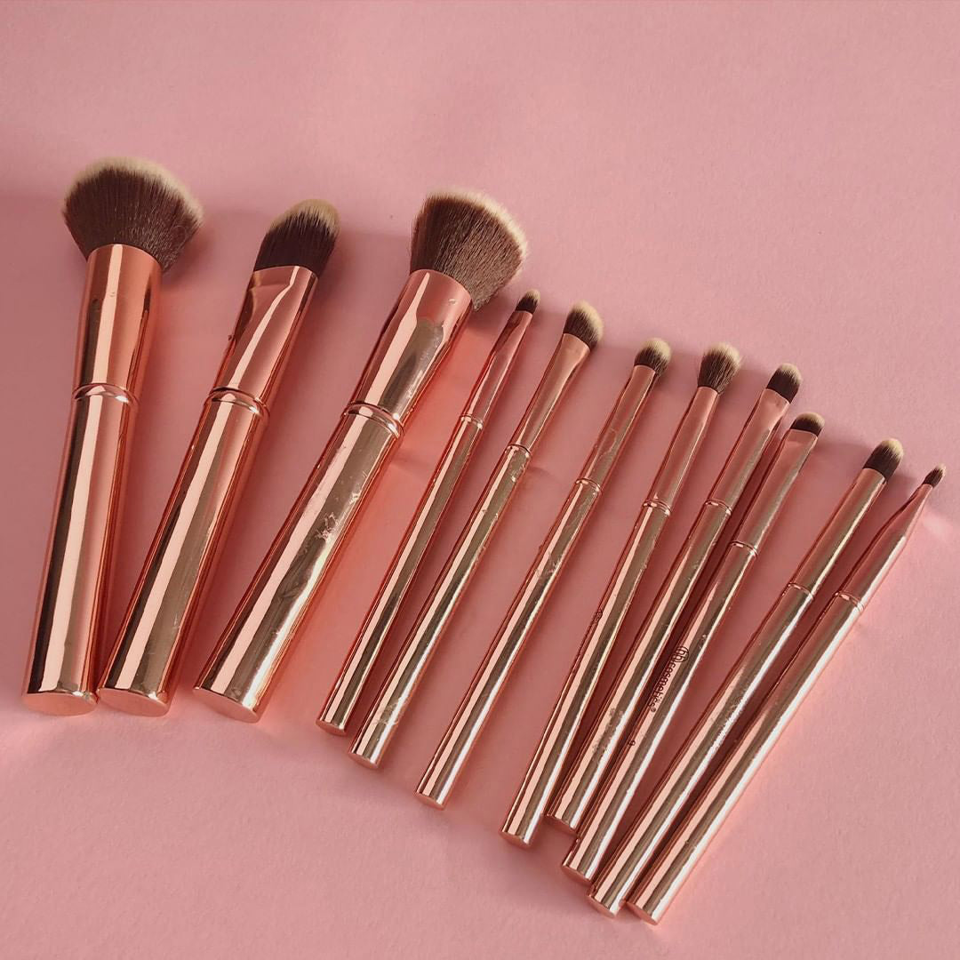 BH Cosmetics Metal Rose 11 Piece Brush Set With Cosmetic Bag