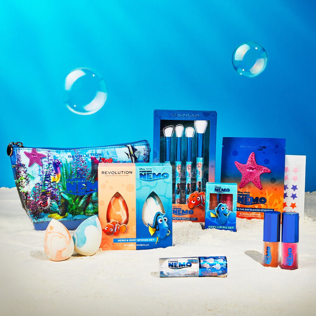 Makeup Revolution Disney Pixar's Finding Nemo Cosmetics Bag
